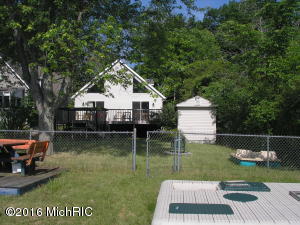 65451 E Penninsula Dr, Cassopolis, MI 49031 photo 1