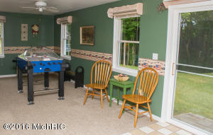 235 E Allen Rd, Howell, MI 48855 photo 18