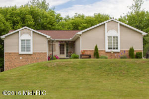 235 E Allen Rd, Howell, MI 48855 photo 1