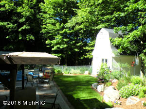 10152 Button Rd, Belding, MI 48809 photo 16