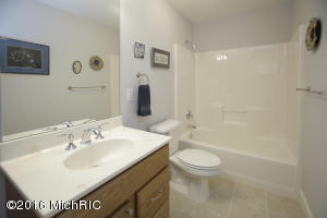 7220 Marsh Ridge Trl, Augusta, MI 49012 photo 28
