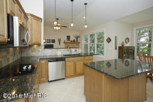 7220 Marsh Ridge Trl, Augusta, MI 49012 photo 10