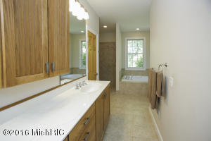 7220 Marsh Ridge Trl, Augusta, MI 49012 photo 16