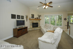 7220 Marsh Ridge Trl, Augusta, MI 49012 photo 4