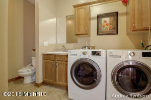 215 E 96th St, Newaygo, MI 49337 photo 27