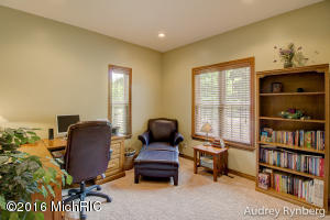 215 E 96th St, Newaygo, MI 49337 photo 25