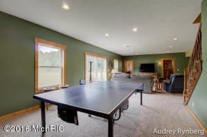 215 E 96th St, Newaygo, MI 49337 photo 30