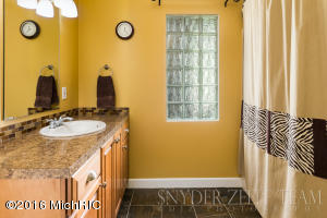 8384 Fulton St E, Ada, MI 49301 photo 17
