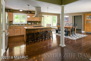 8384 Fulton St E, Ada, MI 49301 photo 4