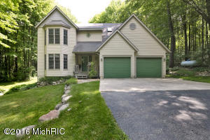 9825 W Graham Rd, Plainwell, MI 49080 photo 1