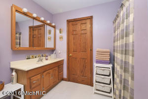 9825 W Graham Rd, Plainwell, MI 49080 photo 23