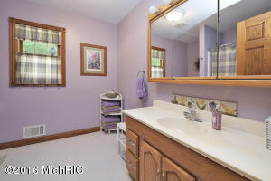 9825 W Graham Rd, Plainwell, MI 49080 photo 25