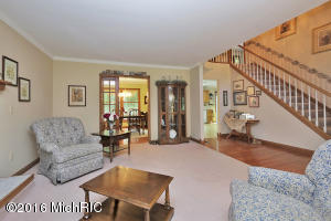 9825 W Graham Rd, Plainwell, MI 49080 photo 6