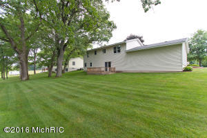 913 N State Rd, Belding, MI 48809 photo 44