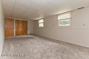 913 N State Rd, Belding, MI 48809 photo 30