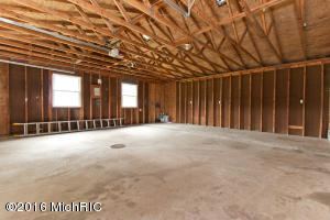 913 N State Rd, Belding, MI 48809 photo 37