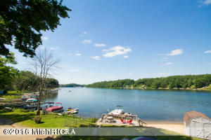 12360 Abbott St NE, Belding, MI 48809 photo 2