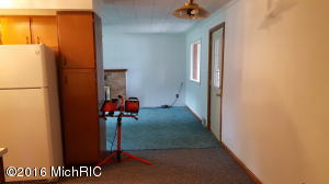 5023 E M-82, Newaygo, MI 49337 photo 10