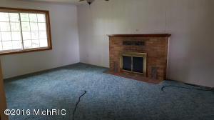 5023 E M-82, Newaygo, MI 49337 photo 4