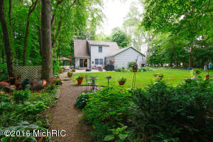 17091 Comanche Trl, Three Rivers, MI 49093 photo 4