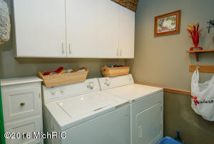 17091 Comanche Trl, Three Rivers, MI 49093 photo 14