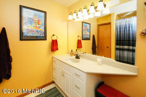 17091 Comanche Trl, Three Rivers, MI 49093 photo 16