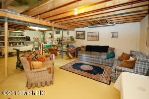 17091 Comanche Trl, Three Rivers, MI 49093 photo 22
