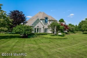 719 Saddlebrook, Ada, MI 49301 photo 3