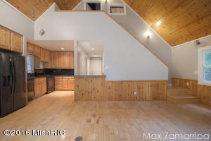 7322 Rolling Rd, Newaygo, MI 49337 photo 5