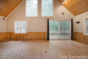 7322 Rolling Rd, Newaygo, MI 49337 photo 7