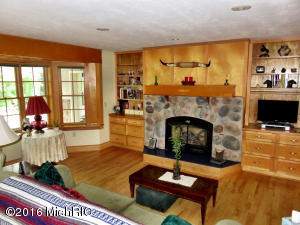 11512 Ware Rd, Lowell, MI 49331 photo 4