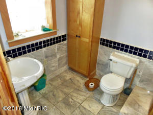 11512 Ware Rd, Lowell, MI 49331 photo 8
