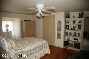 6237 W Riverside Dr, Saranac, MI 48881 photo 12