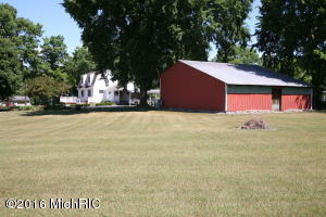6237 W Riverside Dr, Saranac, MI 48881 photo 6