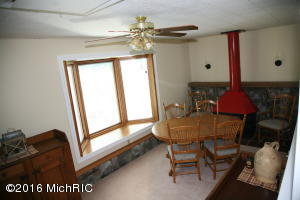 6237 W Riverside Dr, Saranac, MI 48881 photo 17