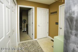 1313 Alivia Dr, Plainwell, MI 49080 photo 12