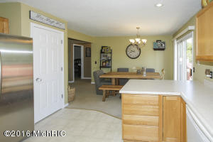 1313 Alivia Dr, Plainwell, MI 49080 photo 10