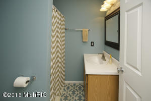 1313 Alivia Dr, Plainwell, MI 49080 photo 14