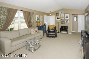 1313 Alivia Dr, Plainwell, MI 49080 photo 5