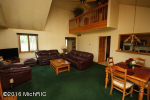 10148 E S, Scotts, MI 49088 photo 7