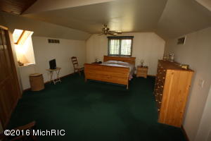10148 E S, Scotts, MI 49088 photo 13