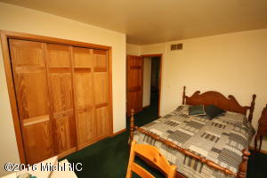10148 E S, Scotts, MI 49088 photo 11
