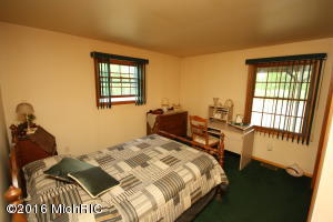 10148 E S, Scotts, MI 49088 photo 10