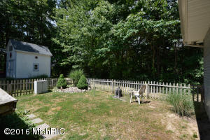 7640 E Day Rd, Bellevue, MI 49021 photo 25