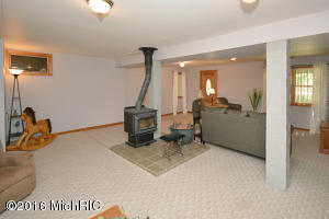 7640 E Day Rd, Bellevue, MI 49021 photo 19