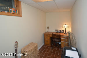 7640 E Day Rd, Bellevue, MI 49021 photo 21