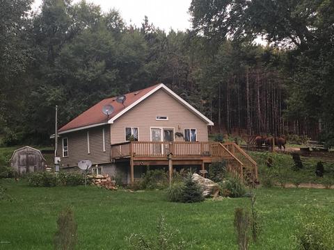 1640 E Hammett Rd, Hart, MI 49420 photo 1