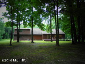 51271 50th St, Lawrence, MI 49064 photo 3