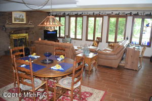9905 Beachview Dr, Jerome, MI 49249 photo 10