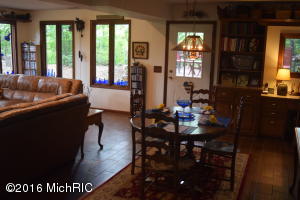 9905 Beachview Dr, Jerome, MI 49249 photo 5